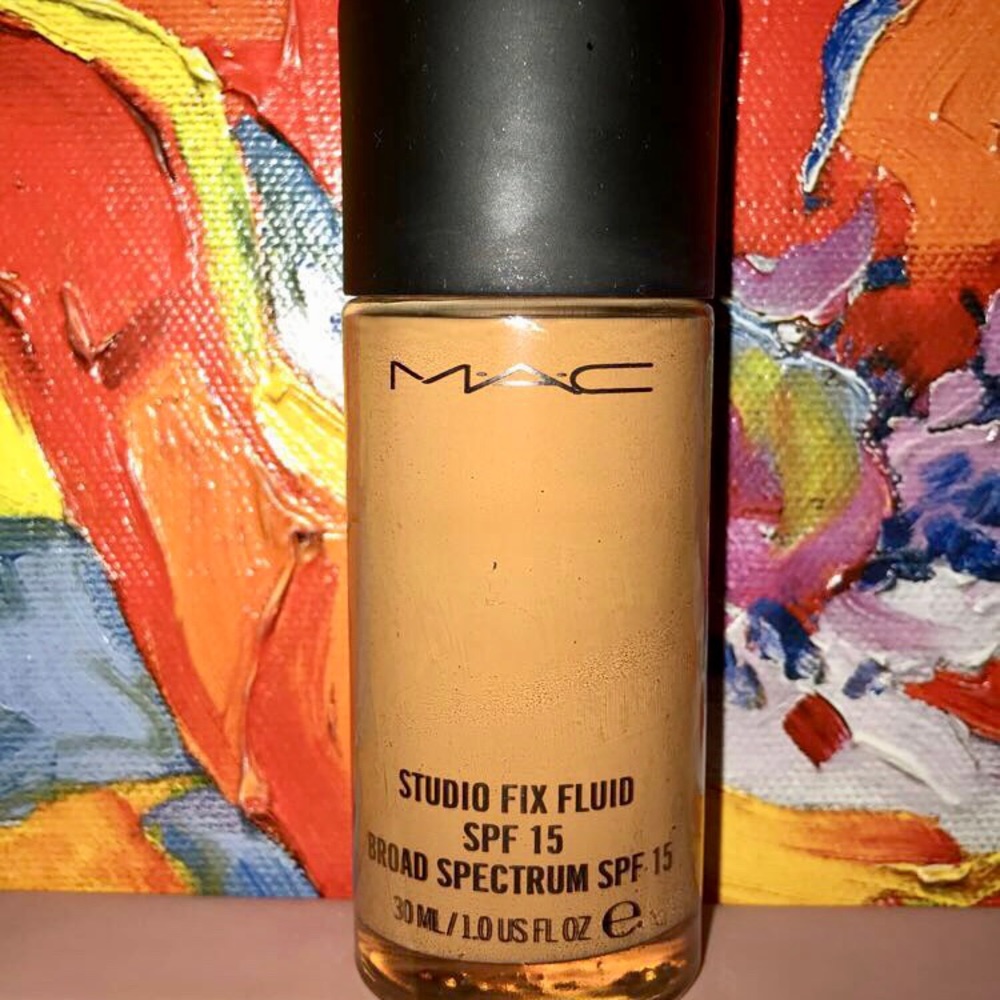 MAC Studio Fix Fluid Foundation